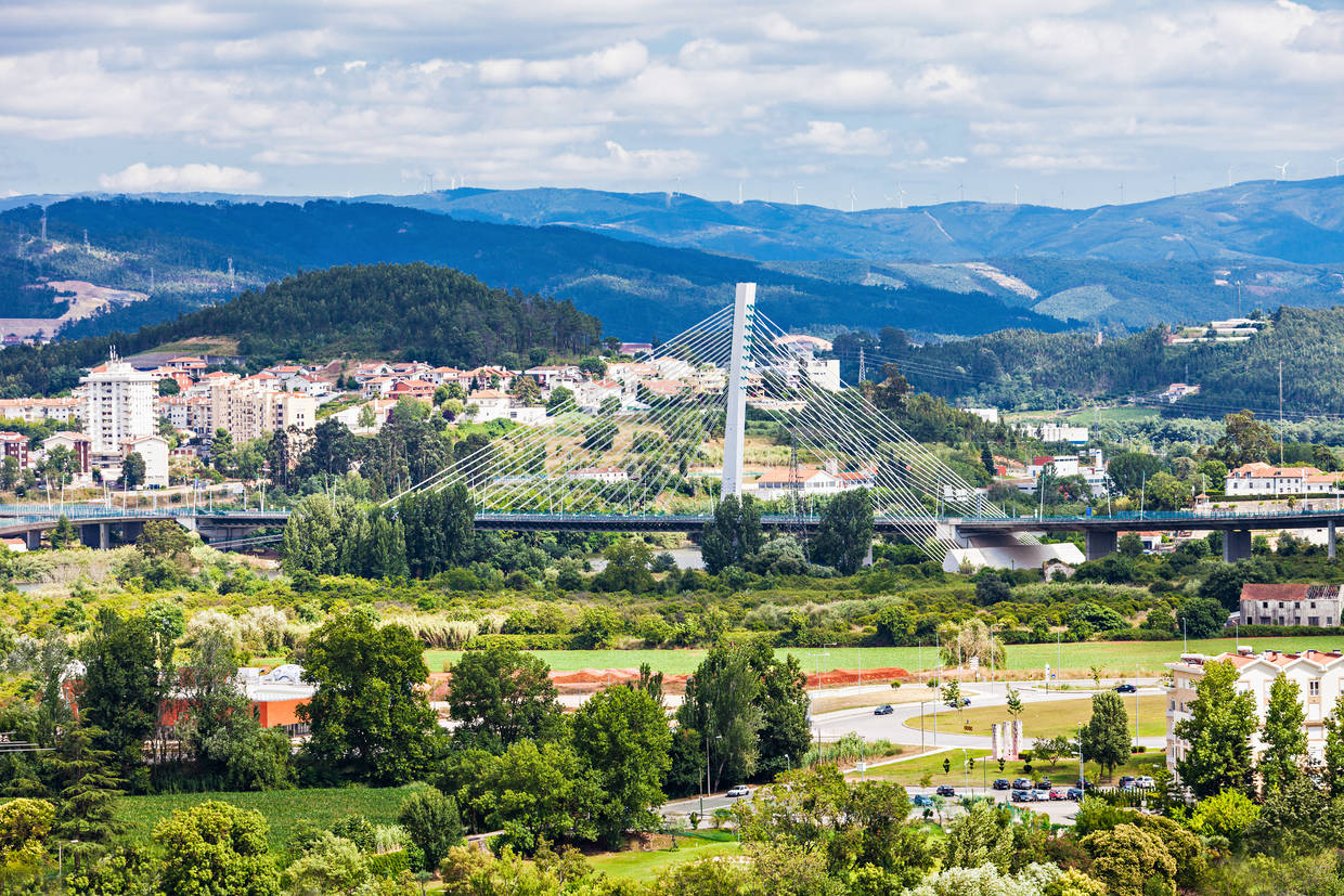 Ponte Raínha Santa Coimbra - O Basófias