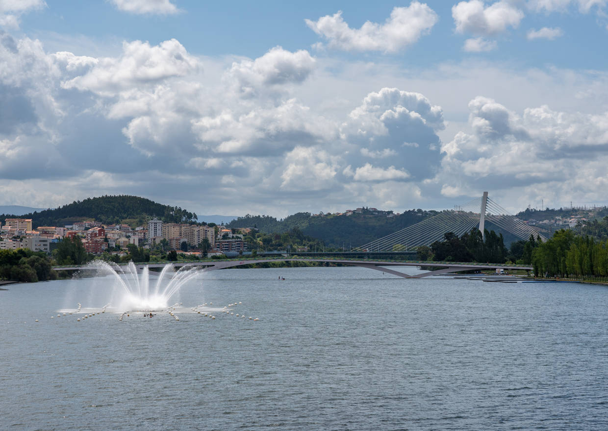 Ponte Raínha Santa Coimbra - O Basófias